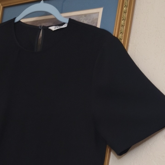 Zara Classic Black Top - Picture 6 of 14